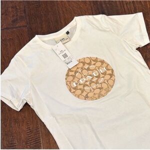 NEW✨Coach White T-Shirt with gold color touch size M